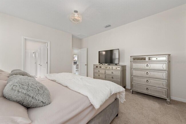 Building Photo - 16743 Herongate Dr