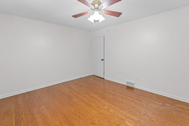 Building Photo - 1696 Hapano Dr