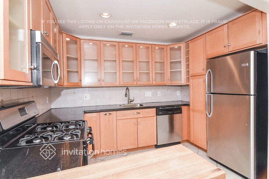 Building Photo - 1511 Harrison St