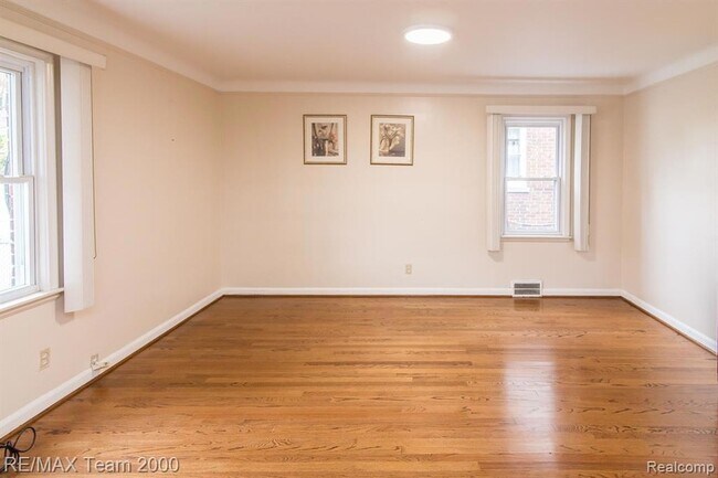 Building Photo - 7527 Hartwell St