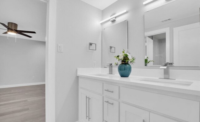 Building Photo - 7986 Briaridge Rd