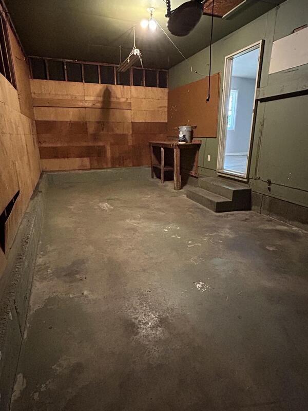 Building Photo - 8704 E 92nd St