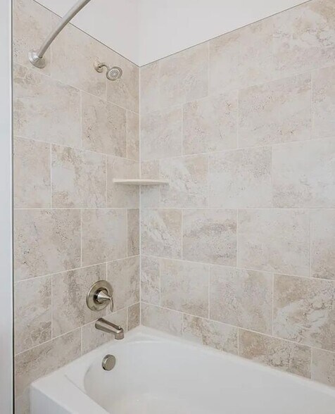 Building Photo - 1436 Onnesta Ct