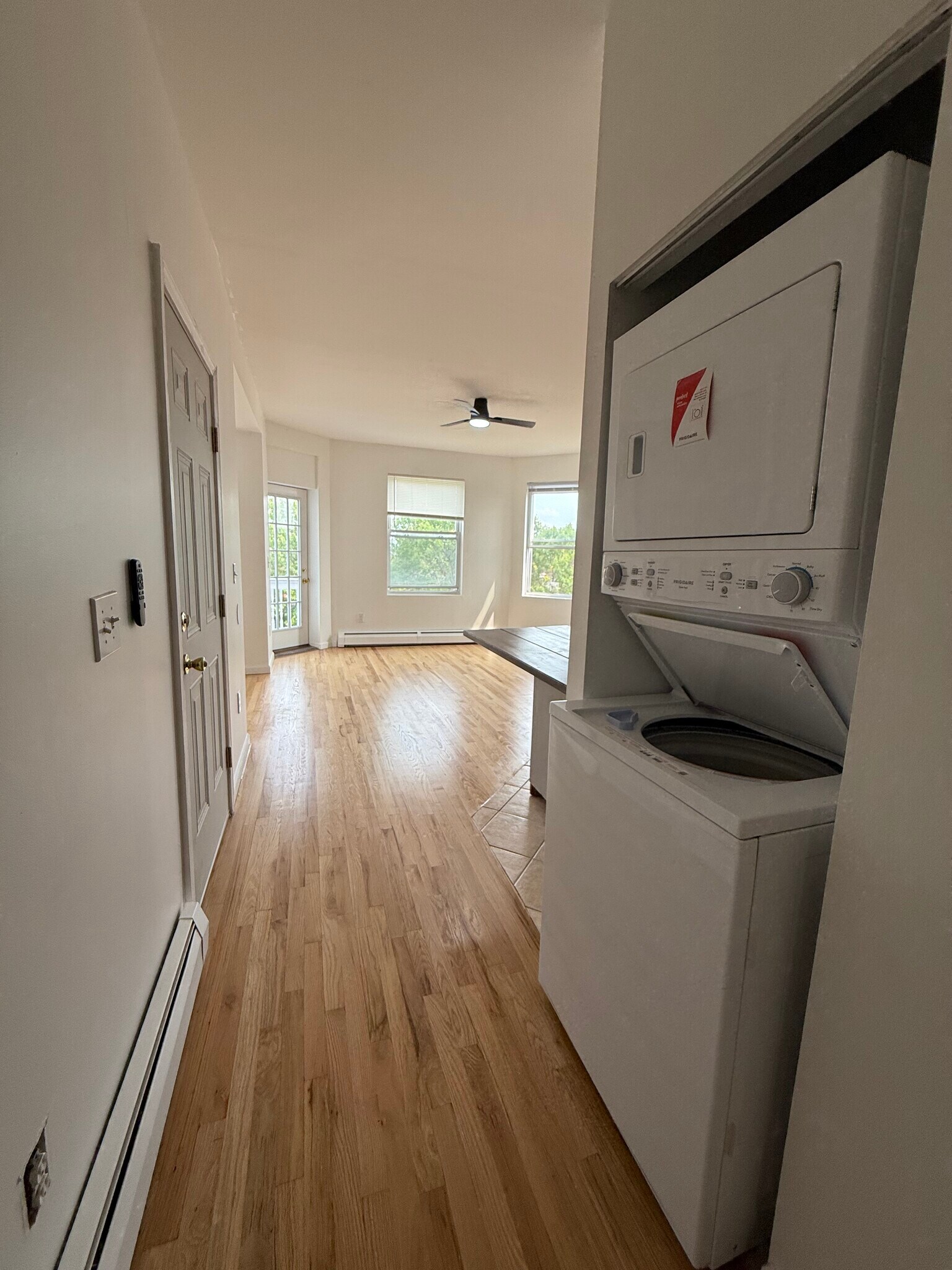 Washer Dryer in Unit - 15 Imlay St