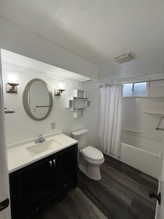 Building Photo - 3833 W Quigley Dr