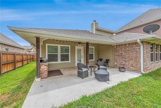 Building Photo - 2614 Kinnersley Ct