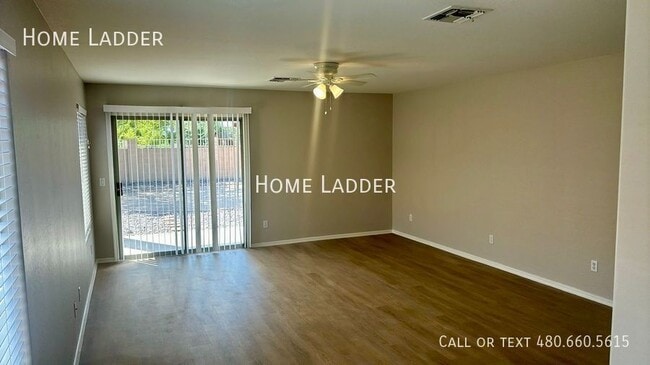 Building Photo - 7018 S 24th Ln