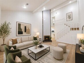 Building Photo - 205 McCarley Pl