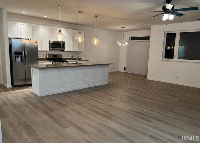 Building Photo - 861 Farrier Pl