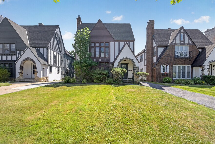 Building Photo - 3561 Lynnfield Rd