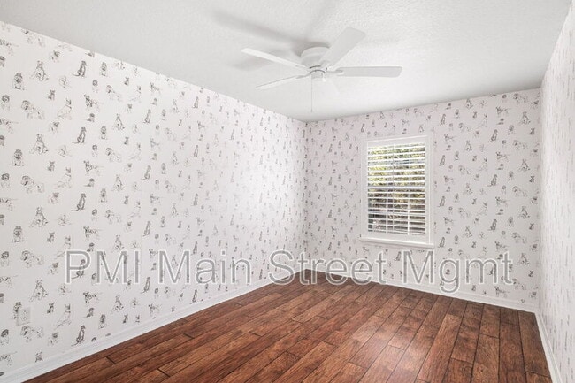 Building Photo - 689 Evening Sky Dr