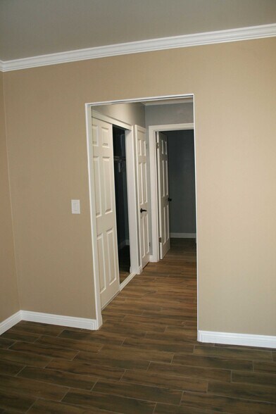 Building Photo - 13065 Mindanao Way