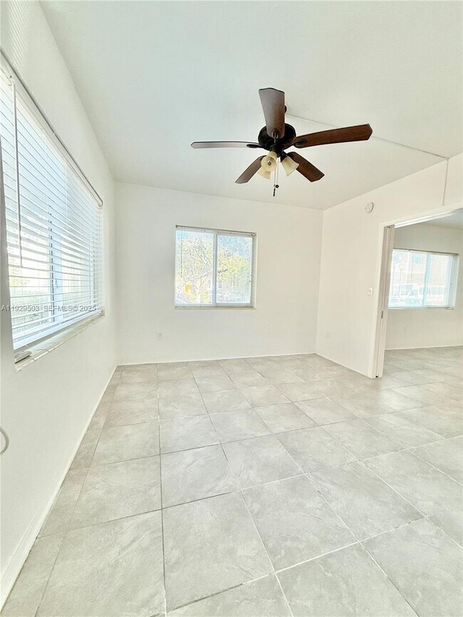 Building Photo - 212 Phoenetia Ave