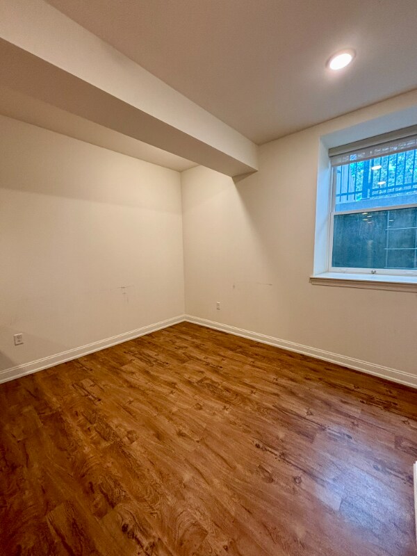 Building Photo - 591 Terrace Park