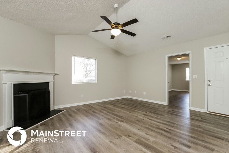 Building Photo - 2473 Stratford Crossing Dr