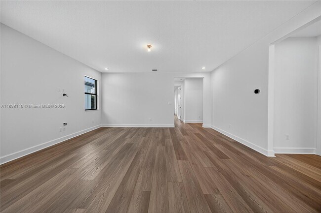 Building Photo - 2722 NW 87th Ter