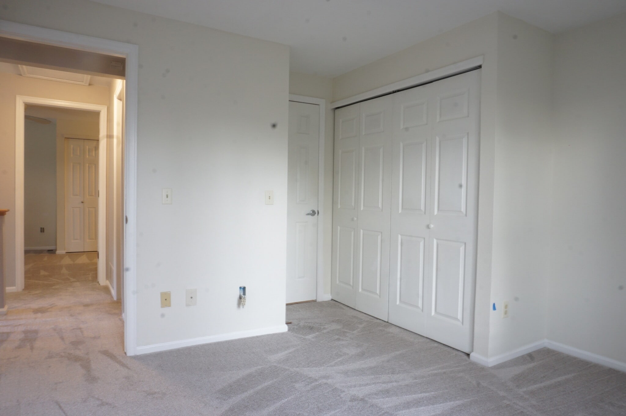 2nd Bedroom - 412 Owl Dr