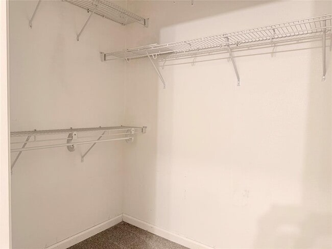 Building Photo - 17310 Brookhollow Mist Ct