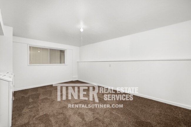 Building Photo - 4910 Gastman Way