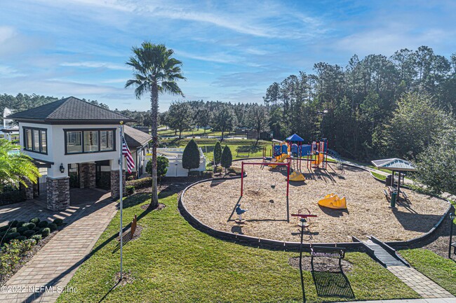 Building Photo - 4626 Plantation Oaks Blvd