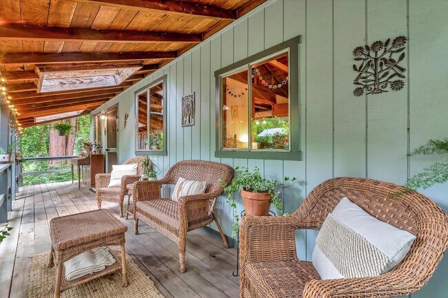 Building Photo - Picturesque, Pet Friendly, with Garage and...