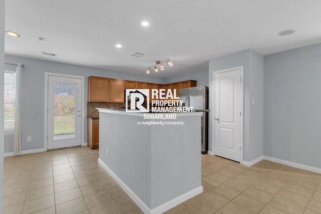 Building Photo - 16238 Ranchland Ln