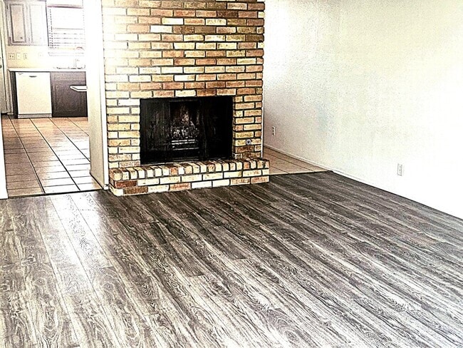 Building Photo - 3209 W Wadley Ave