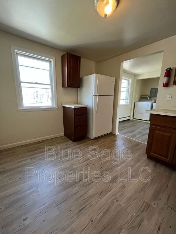 Building Photo - 1010 Yates Ave