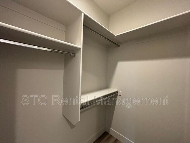 Building Photo - 1073 S 4380 W