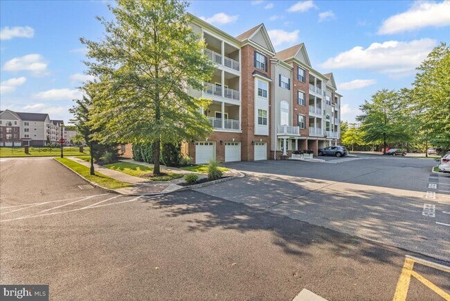 Building Photo - 224 Breeders Cup Dr
