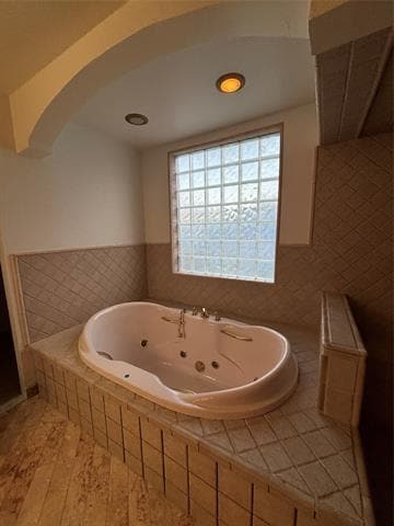 Building Photo - 1216 Los Altos Ln