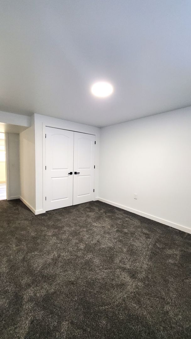 Building Photo - Olive Place Unit A & B ready for move in o...