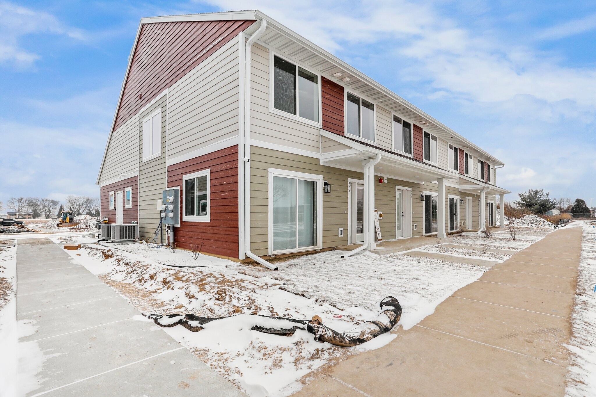 Building Photo - 928 Canter Dr