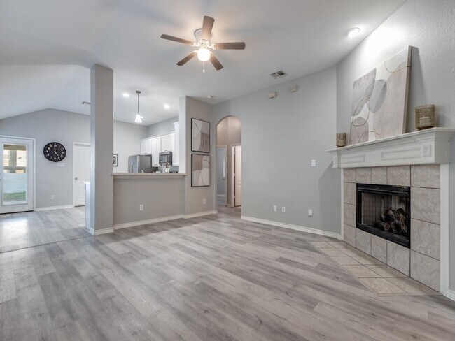 Building Photo - 1636 Spanish Moss Wy