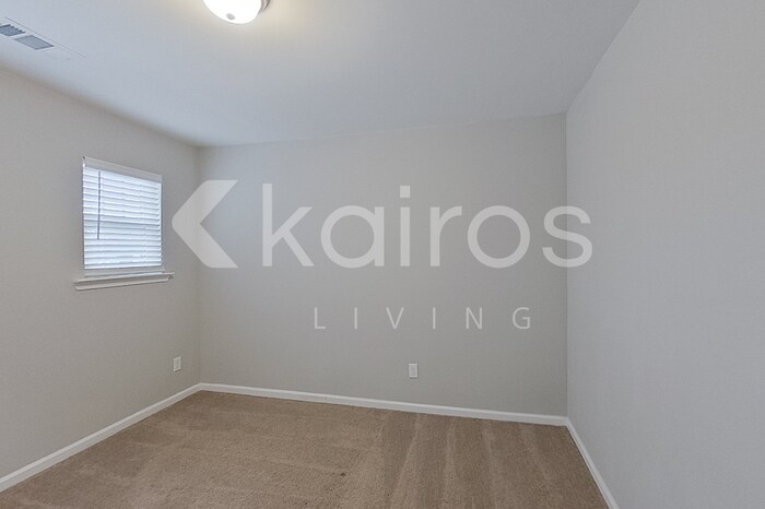 Building Photo - 101 St Phillip Wy