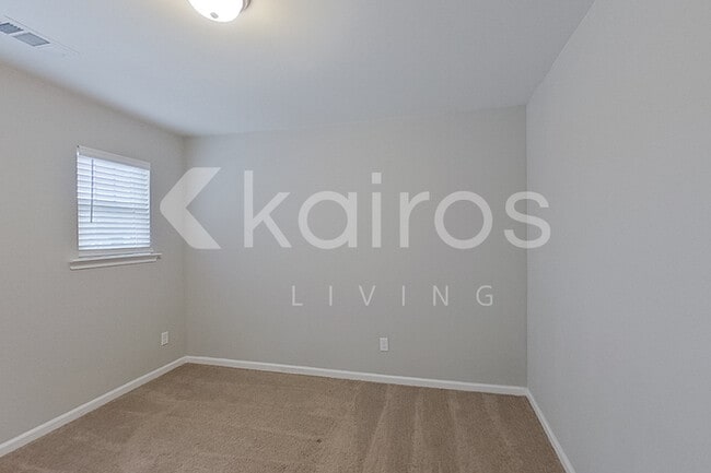 Building Photo - 101 St Phillip Wy