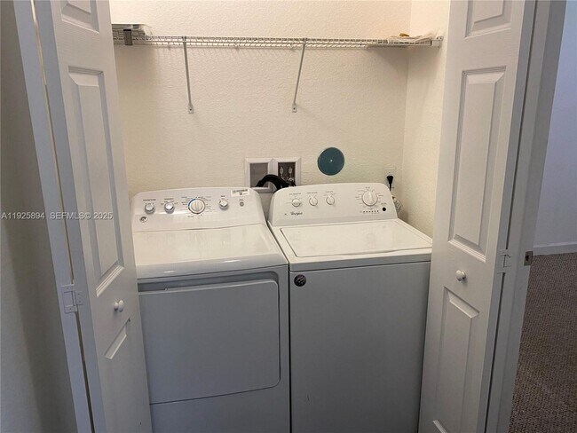 Building Photo - 210 NW 109th Ave