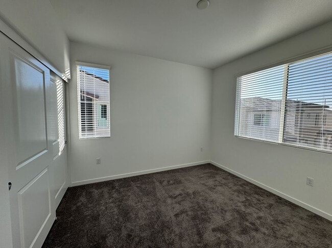 Building Photo - 4229 S Angel Paseo
