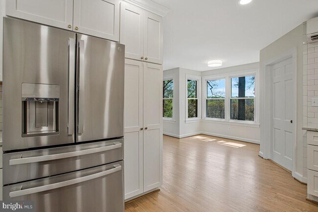 Building Photo - 9685 Howes Rd