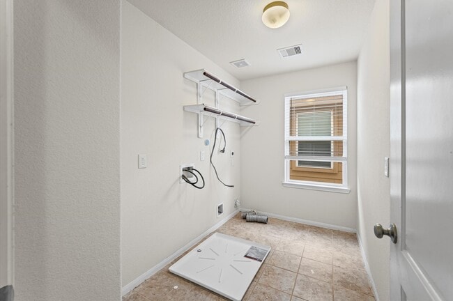Building Photo - 14286 Empanada Dr