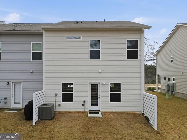 Building Photo - 3860 Pressley Ln