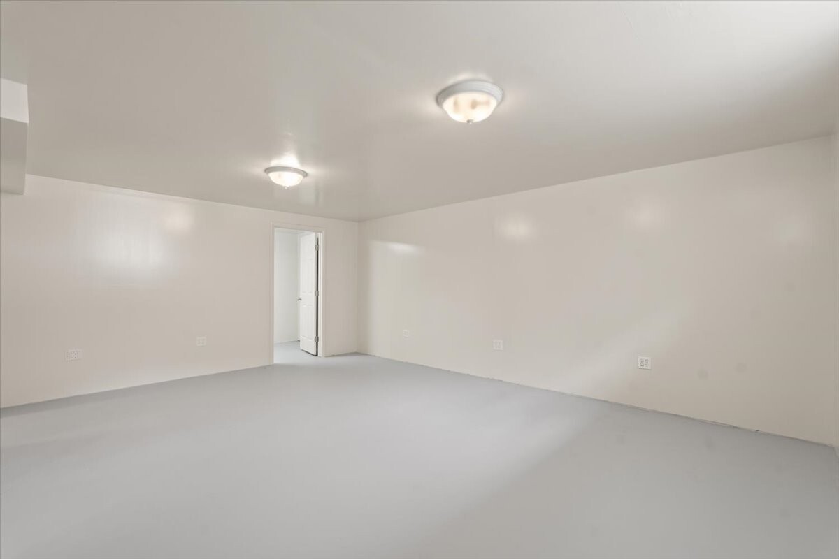 Building Photo - 775 1st St