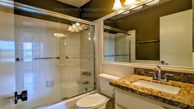 Building Photo - 7113 Apricot Dr