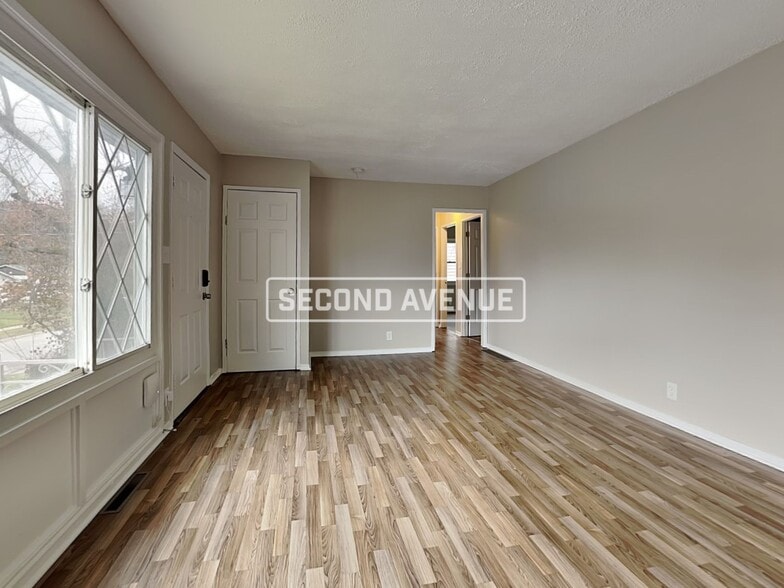 Building Photo - 1722 Monterey Ct
