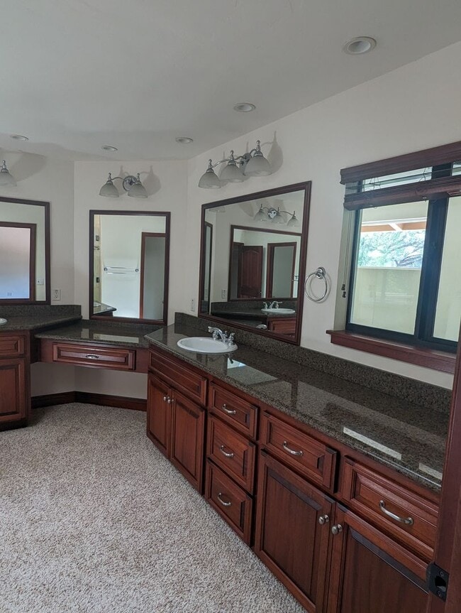 Building Photo - Luxury 5 Bedroom Home in Palo Verde Ranch
