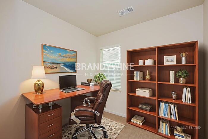 Building Photo - 9521 Teton Vis Dr