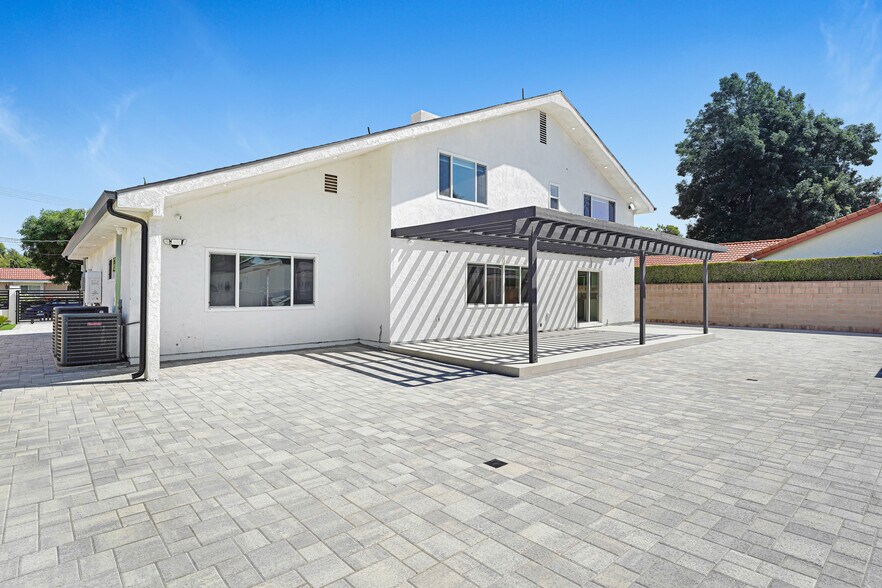 Building Photo - 17344 Napa St