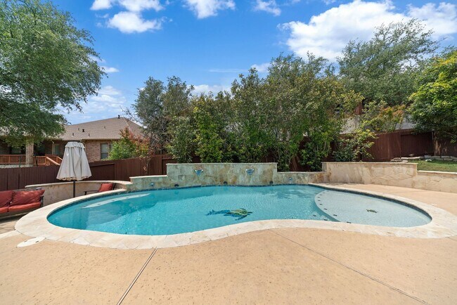 Building Photo - Stunning Home with Pool Now Available in t...