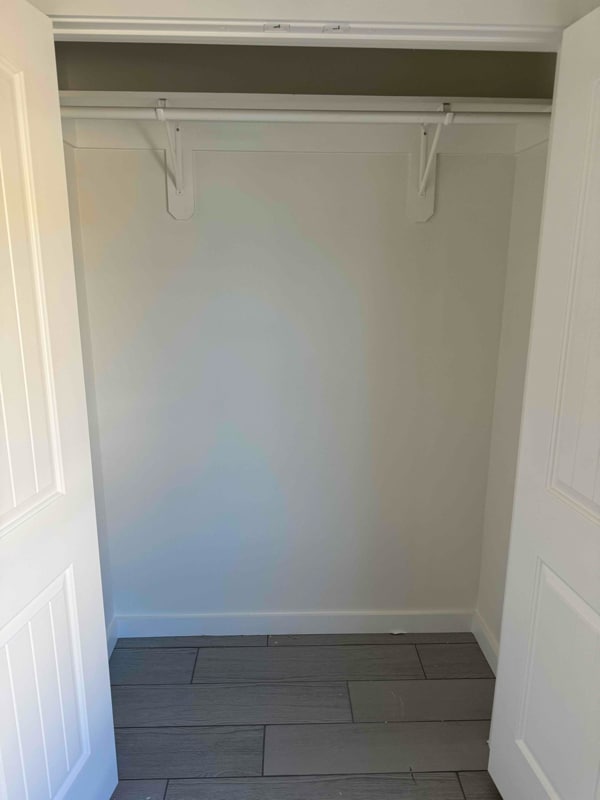 Building Photo - 1806 Atrium Pl Dr