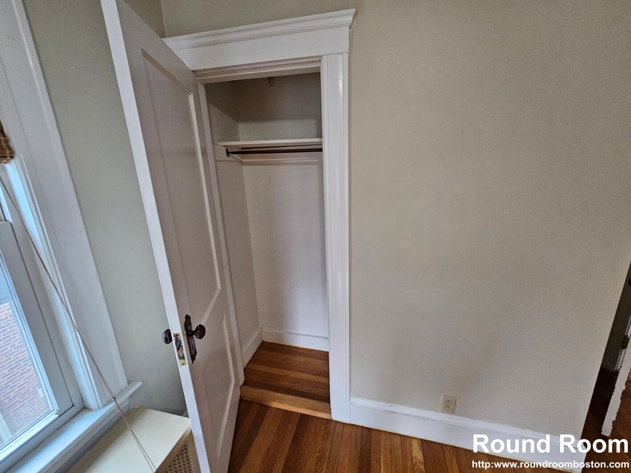 Building Photo - 82 Walnut St